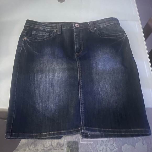 Suko Denim Jean Skirt with Embellishments on the Back Pockets ~ 10 - Picture 3 of 7